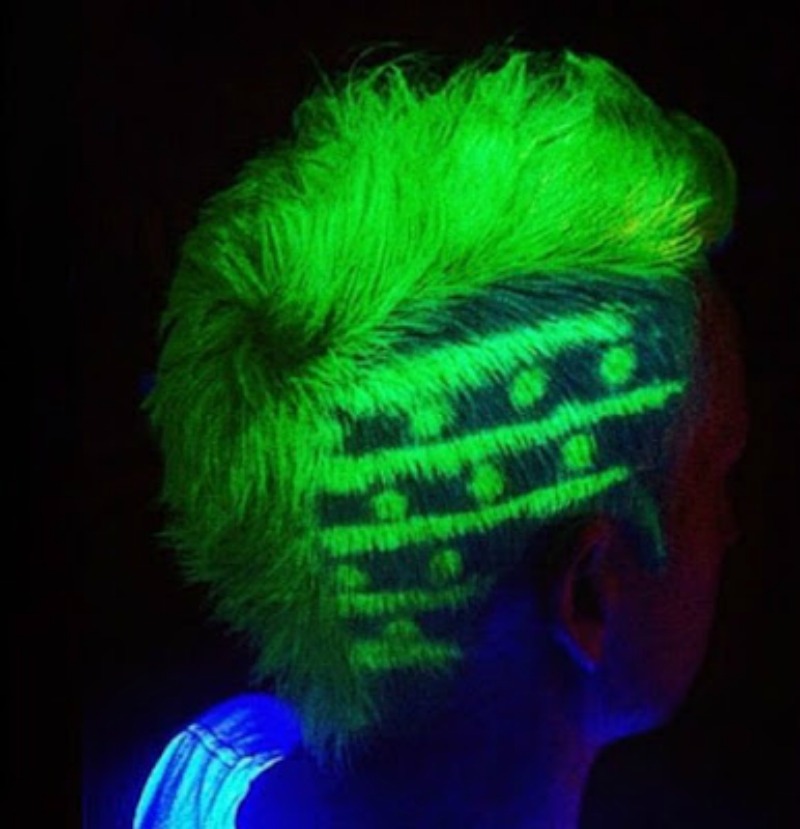 pelo fluorescente foto 3