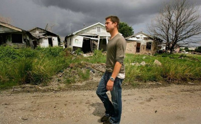 Brad Pitt construye casas 5