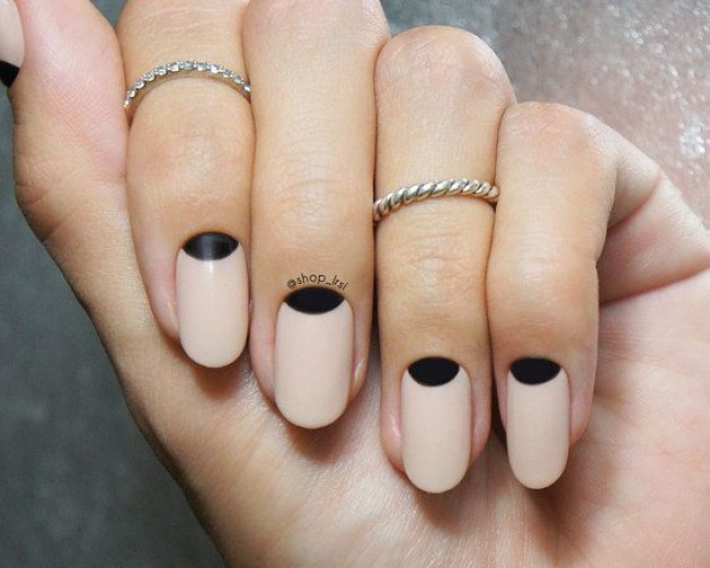 manicure minimalista 1