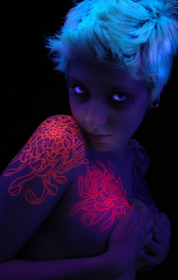 tatuajes tinta ultravioleta 4