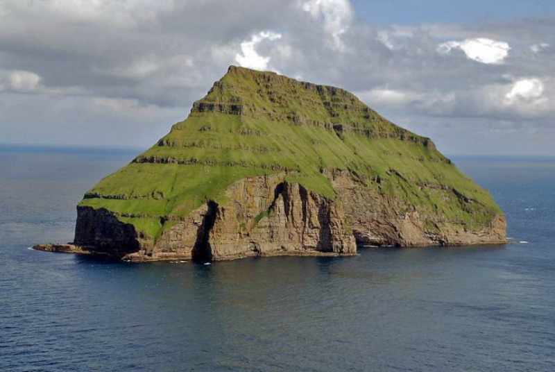 A Esta Misteriosa Isla Solo Se Puede Acceder Con Cuerdas y Jamás Ha